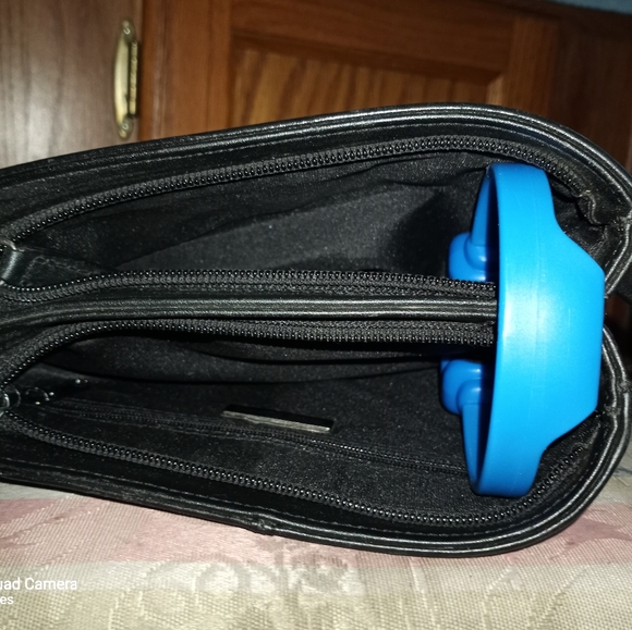 Purse - Picture 5 of 6